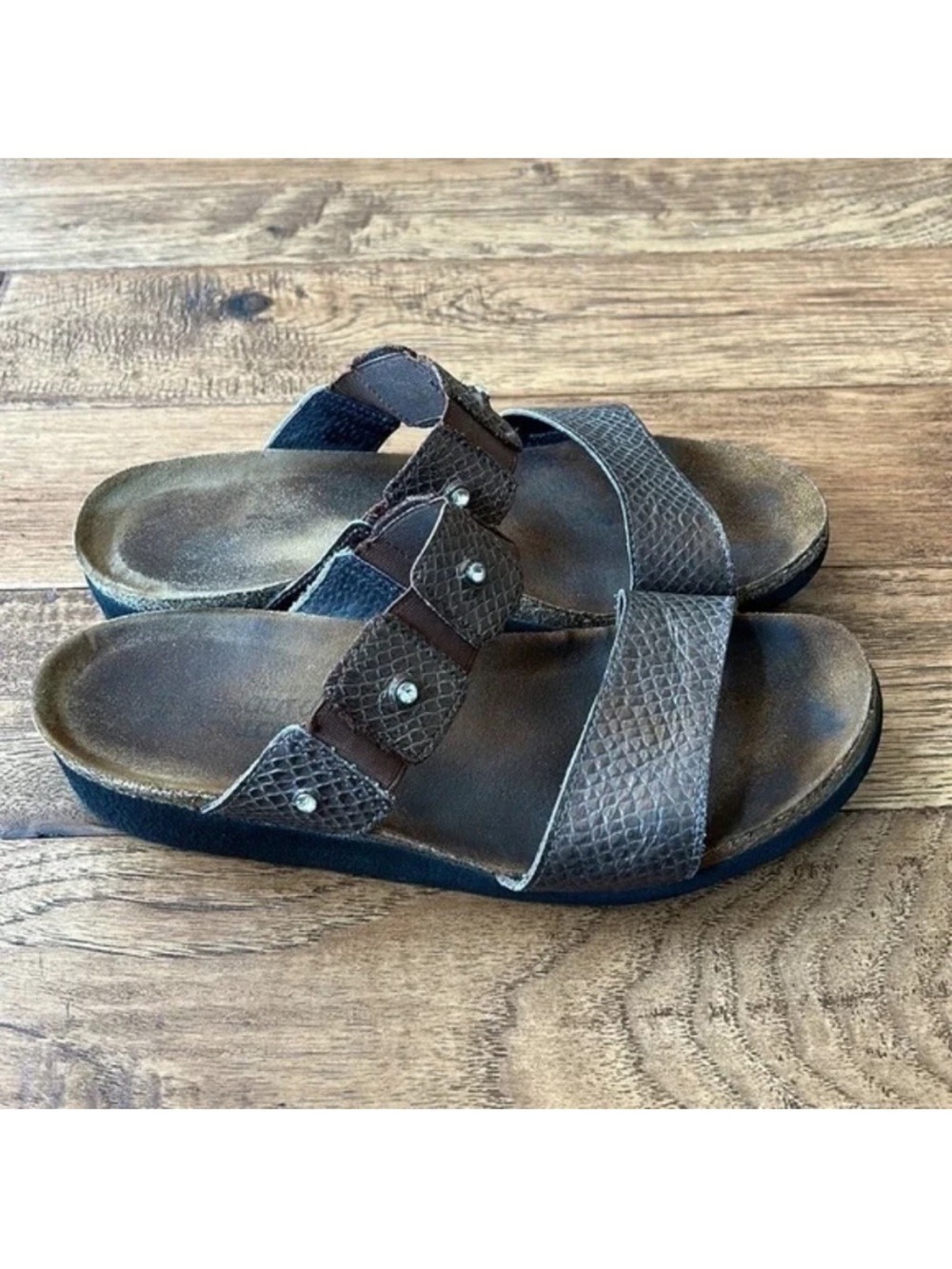 Naot Ashley Sandals Metallic Bronze Leather Rhinestones Size 38